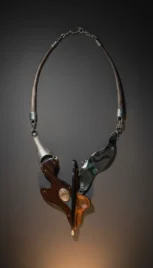 Collier 1 2, mariage des métaux (argent et cuivre), bois de palissandre, d'ébène, d'olivier et jaspe paysage resultat