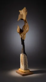 Enlacer 1, frêne, résine, granit