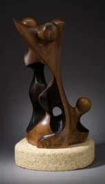 Famille, noyer brulé, pierre du gard