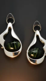 Boucles d'oreilles en argent poli, avec des malachites